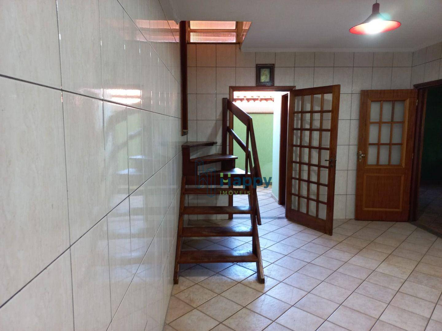 Casa à venda com 4 quartos, 260m² - Foto 16