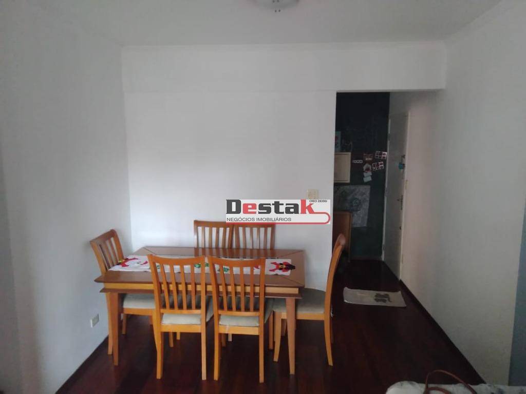 Apartamento à venda com 2 quartos, 64m² - Foto 2