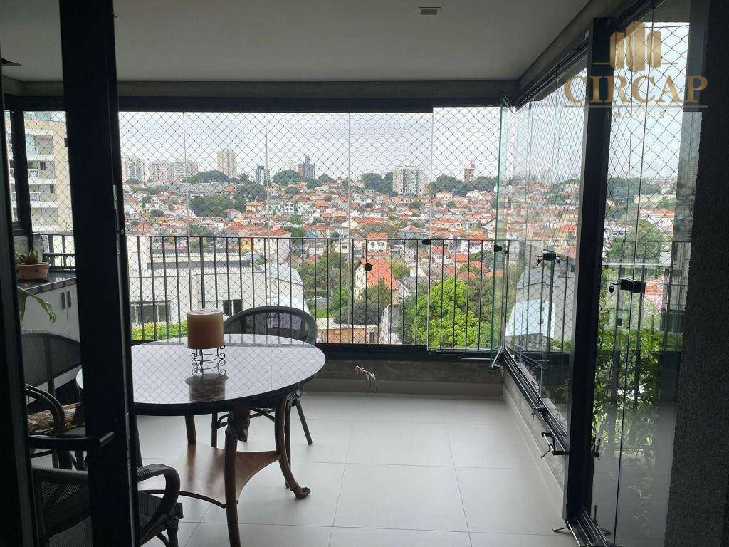 Apartamento à venda com 3 quartos, 138m² - Foto 2