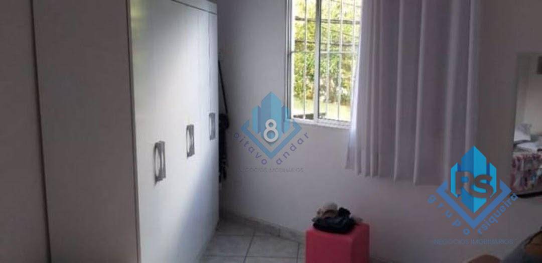 Casa à venda com 3 quartos, 180m² - Foto 8