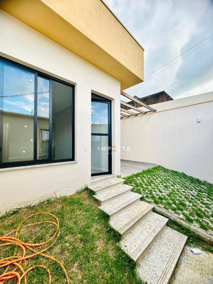 Casa à venda com 3 quartos, 90m² - Foto 2