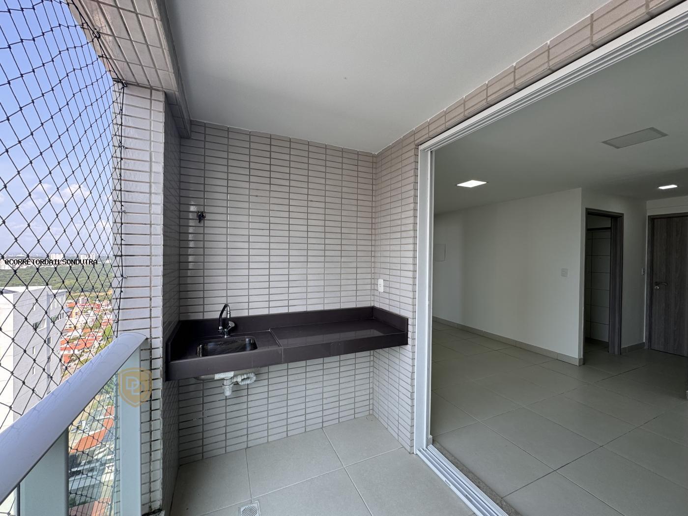 Apartamento à venda com 2 quartos, 72m² - Foto 4