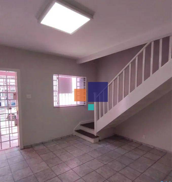 Sobrado à venda com 2 quartos, 95m² - Foto 4