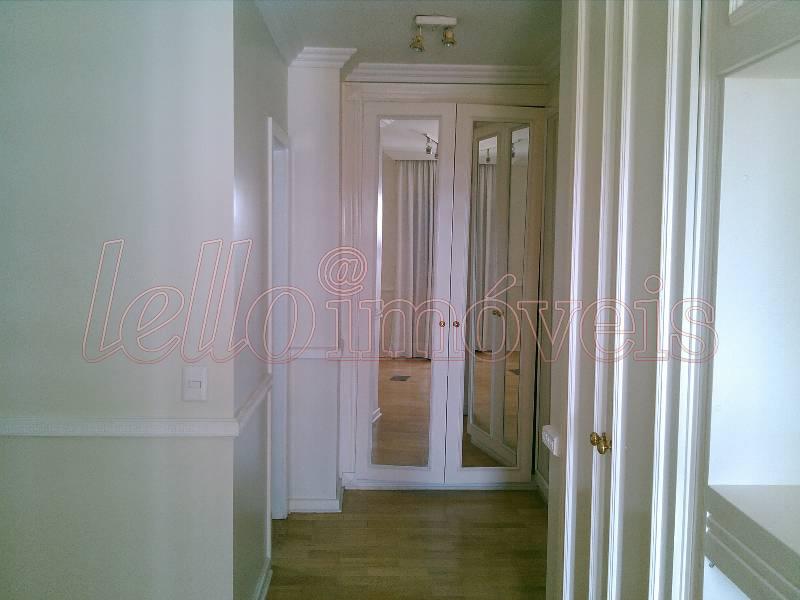 Apartamento para alugar com 4 quartos, 240m² - Foto 24