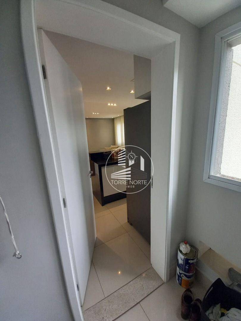 Apartamento à venda com 2 quartos, 79m² - Foto 28