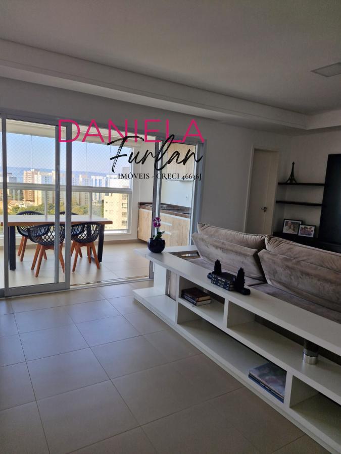 Apartamento à venda com 3 quartos, 167m² - Foto 4