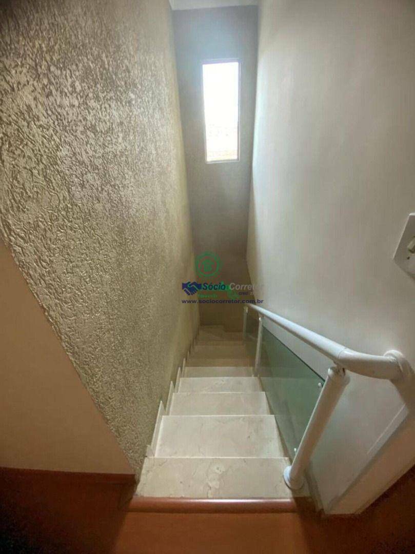 Sobrado à venda com 3 quartos, 264m² - Foto 32