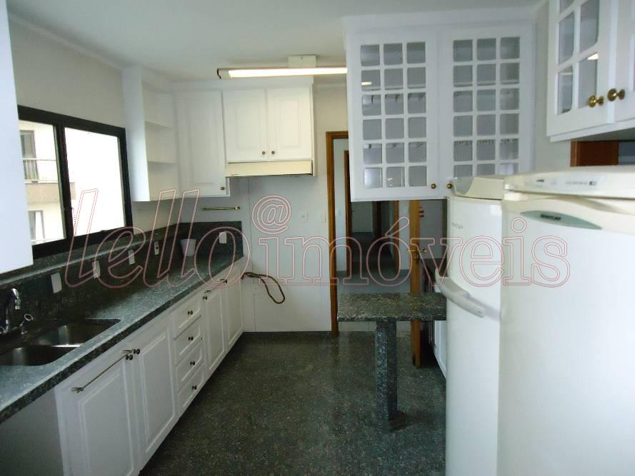 Apartamento para alugar com 3 quartos, 273m² - Foto 9