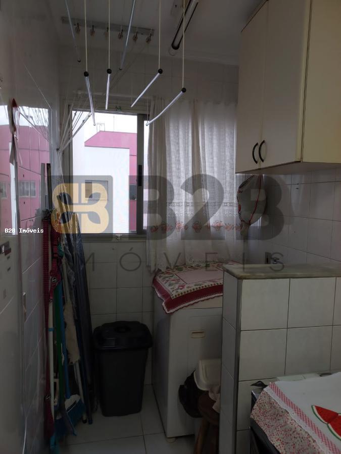 Apartamento à venda com 3 quartos, 68m² - Foto 7