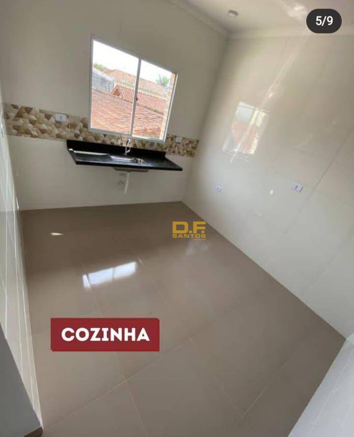 Casa à venda com 2 quartos, 60m² - Foto 5