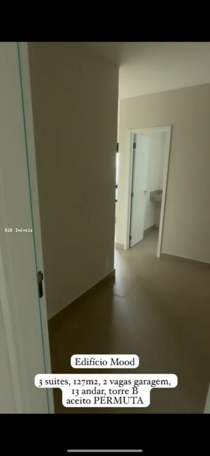 Apartamento à venda com 3 quartos, 127m² - Foto 7