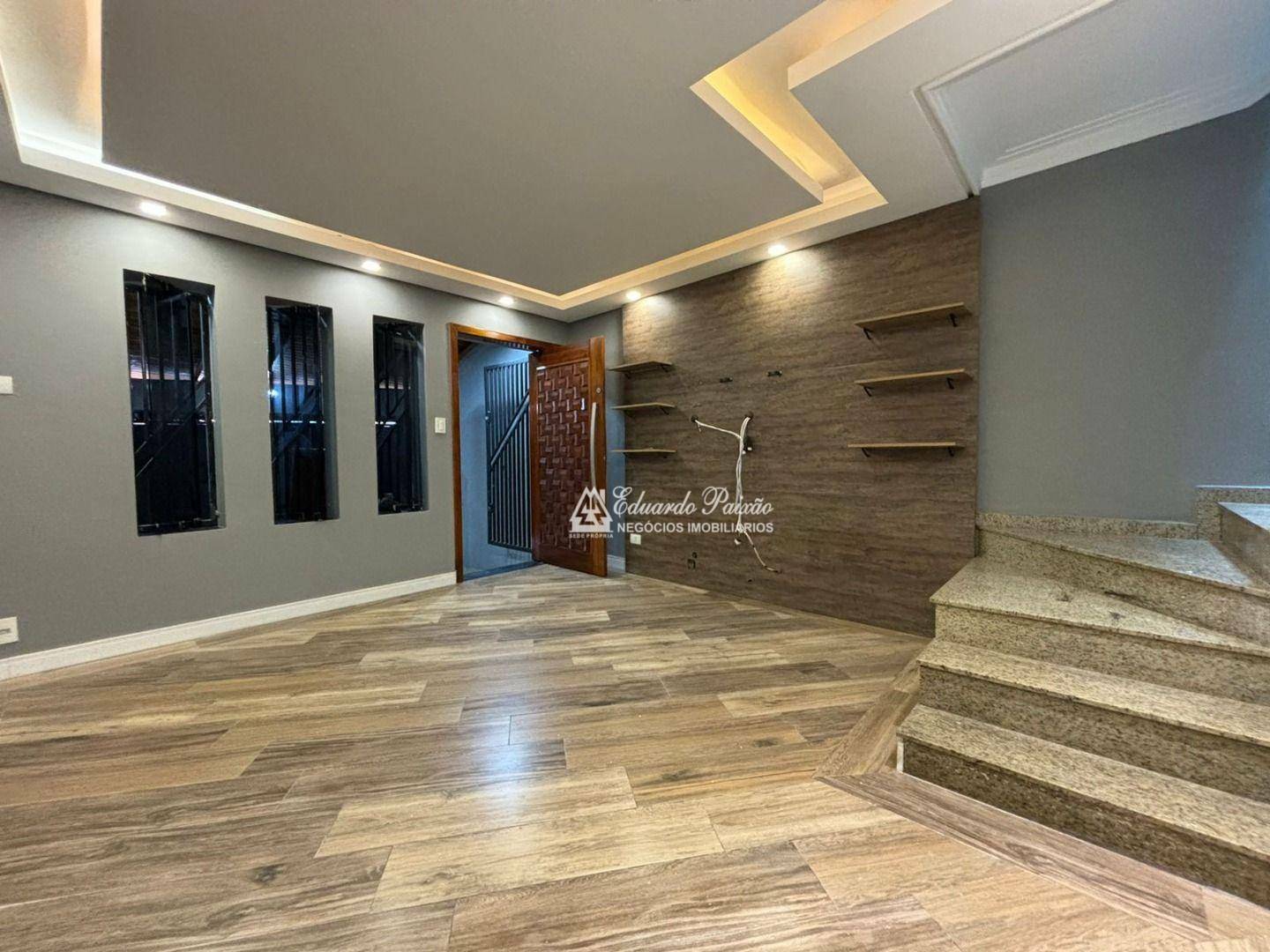 Sobrado à venda e aluguel com 3 quartos, 150m² - Foto 5