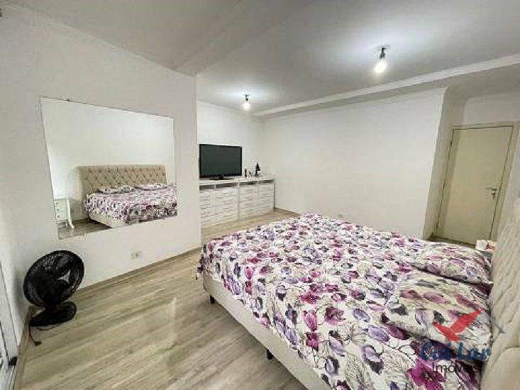 Sobrado à venda com 4 quartos, 220m² - Foto 16