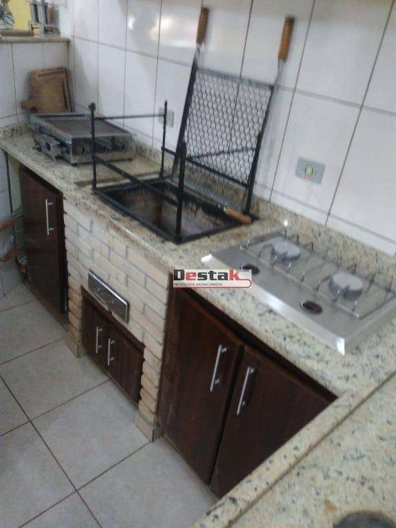 Sobrado à venda com 4 quartos, 750m² - Foto 28