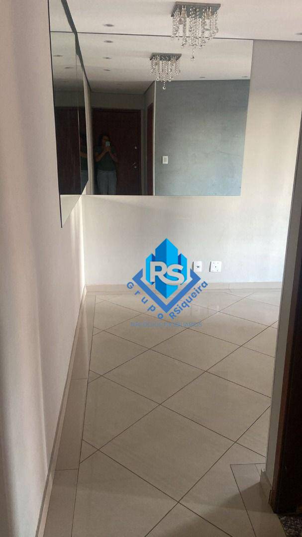 Apartamento para alugar com 2 quartos, 51m² - Foto 4