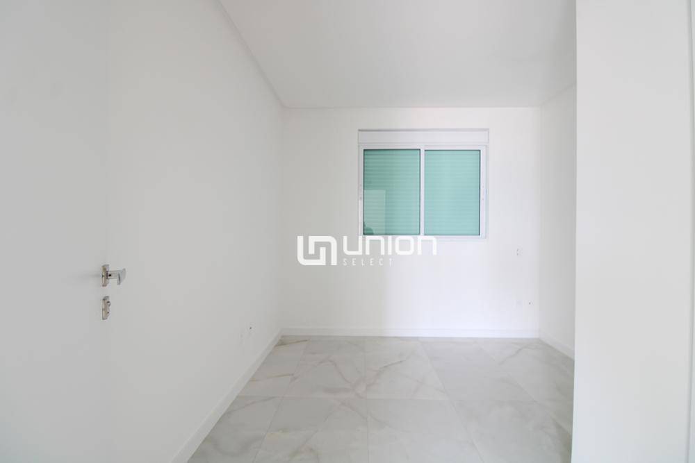 Apartamento à venda com 4 quartos, 193m² - Foto 13