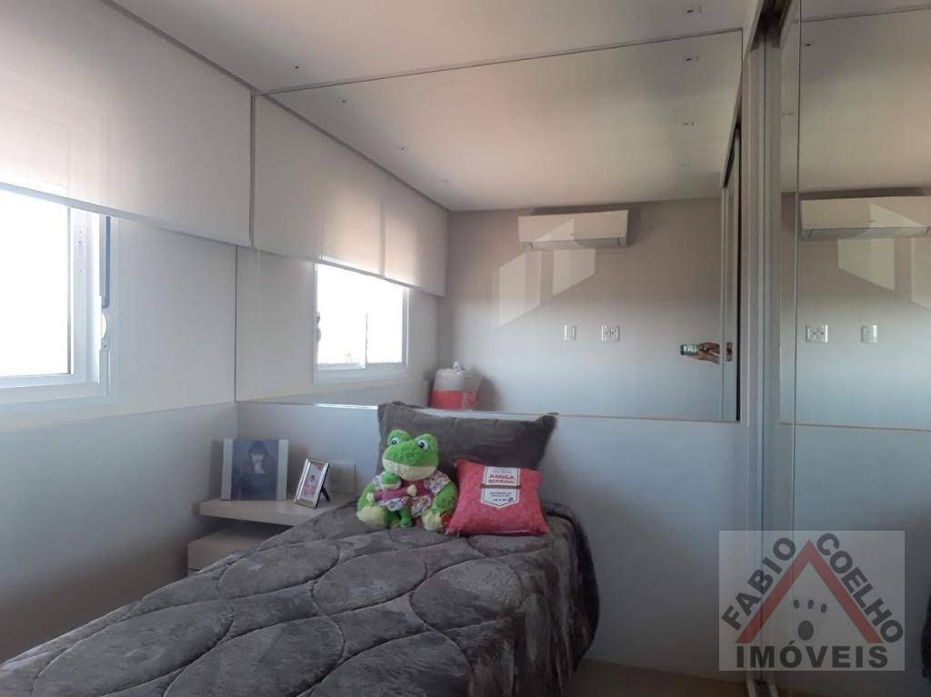 Sobrado à venda com 4 quartos, 240m² - Foto 16