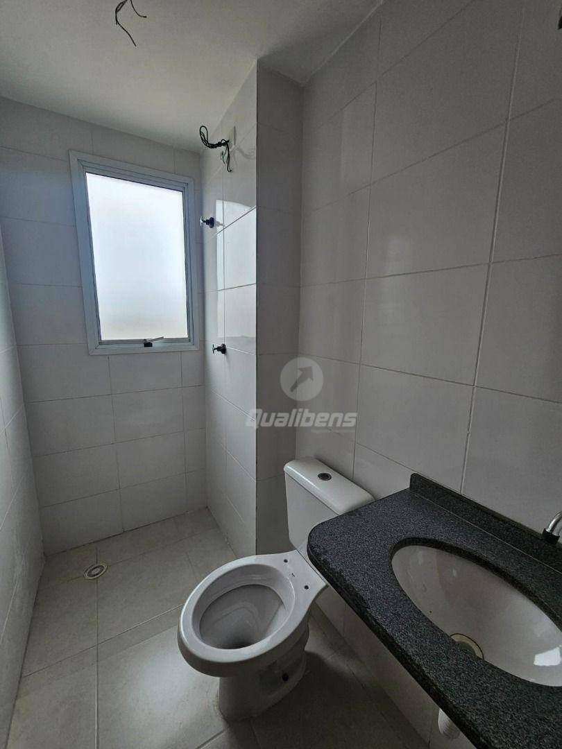 Apartamento à venda com 3 quartos, 50m² - Foto 11