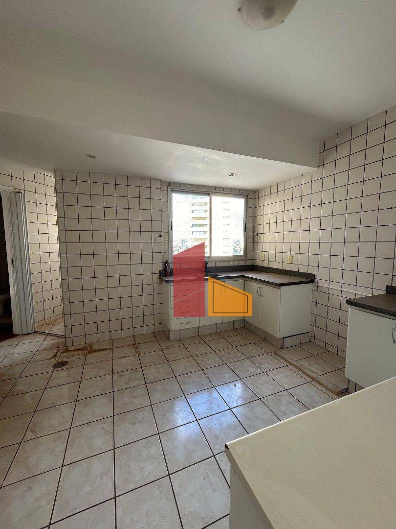 Apartamento à venda e aluguel com 3 quartos, 115m² - Foto 5