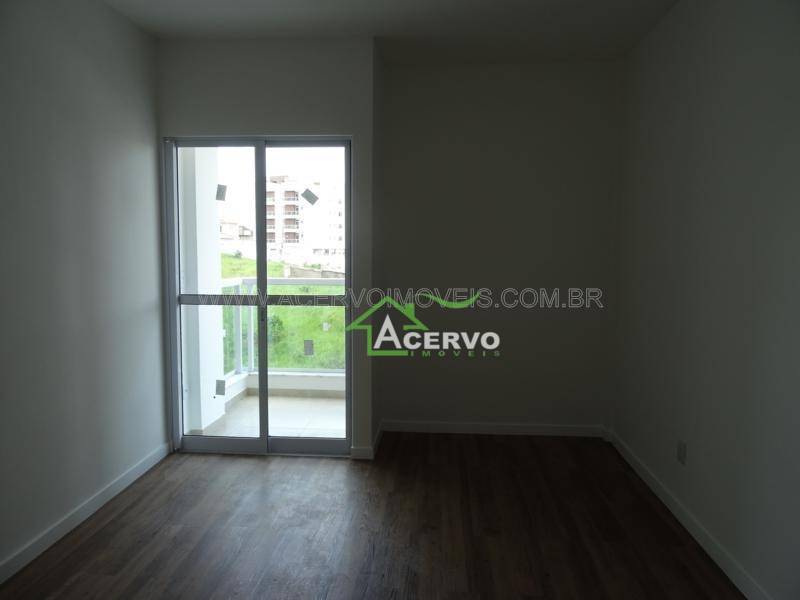 Apartamento à venda com 3 quartos, 172m² - Foto 7