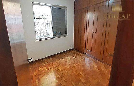 Casa à venda com 3 quartos, 222m² - Foto 10