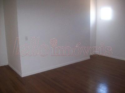 Apartamento à venda com 3 quartos, 208m² - Foto 5