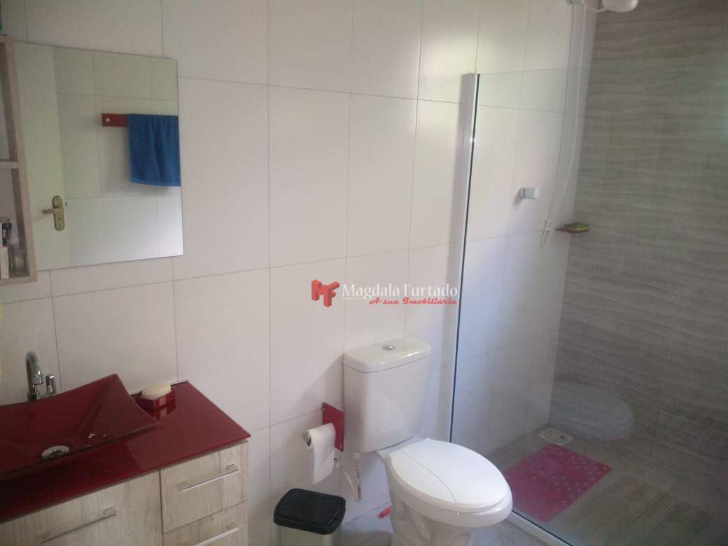 Casa à venda com 3 quartos, 215m² - Foto 18