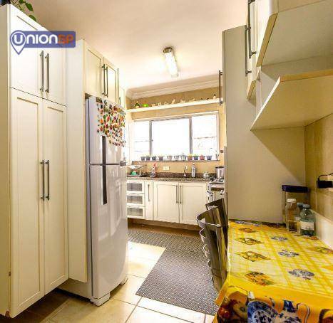 Apartamento à venda com 3 quartos, 99m² - Foto 17