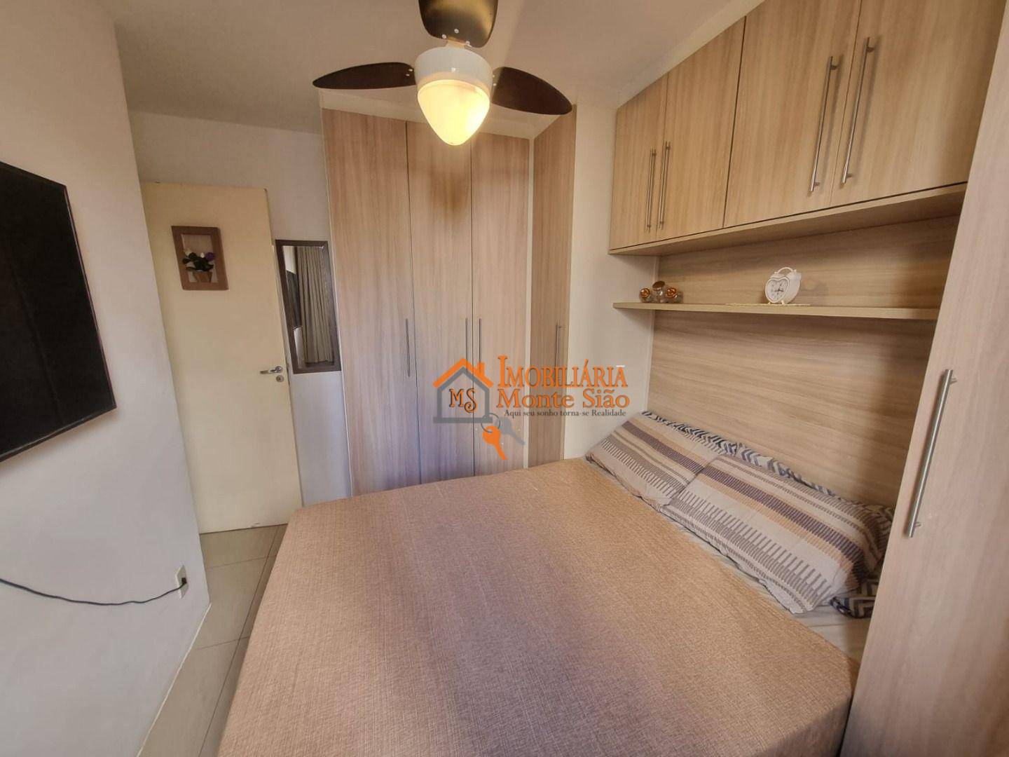 Apartamento à venda com 2 quartos, 47m² - Foto 10