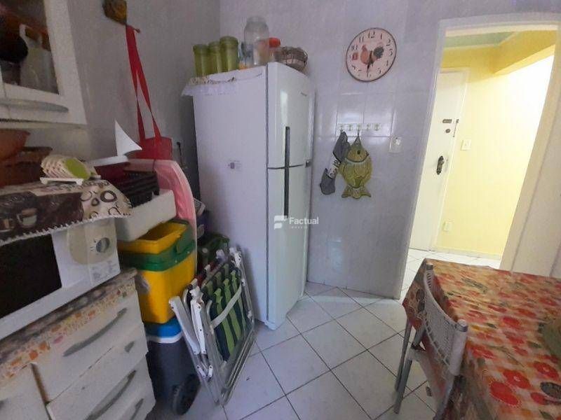 Apartamento à venda com 3 quartos, 80m² - Foto 10