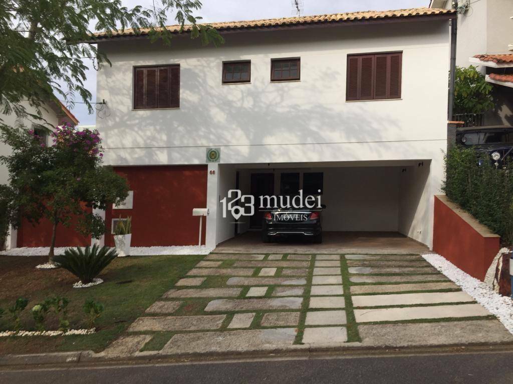 Casa de Condomínio à venda com 4 quartos, 235m² - Foto 1