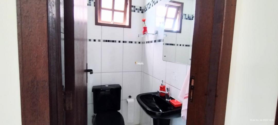 Casa à venda com 2 quartos, 180m² - Foto 12