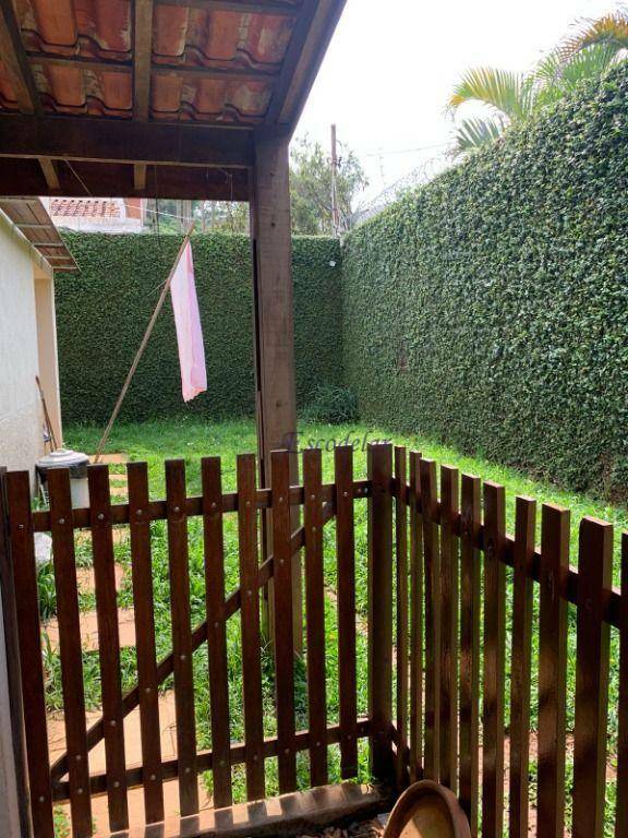 Casa à venda com 3 quartos, 250m² - Foto 21