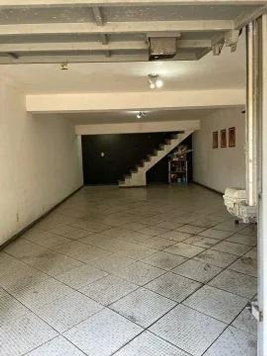 Casa à venda com 4 quartos, 307m² - Foto 18