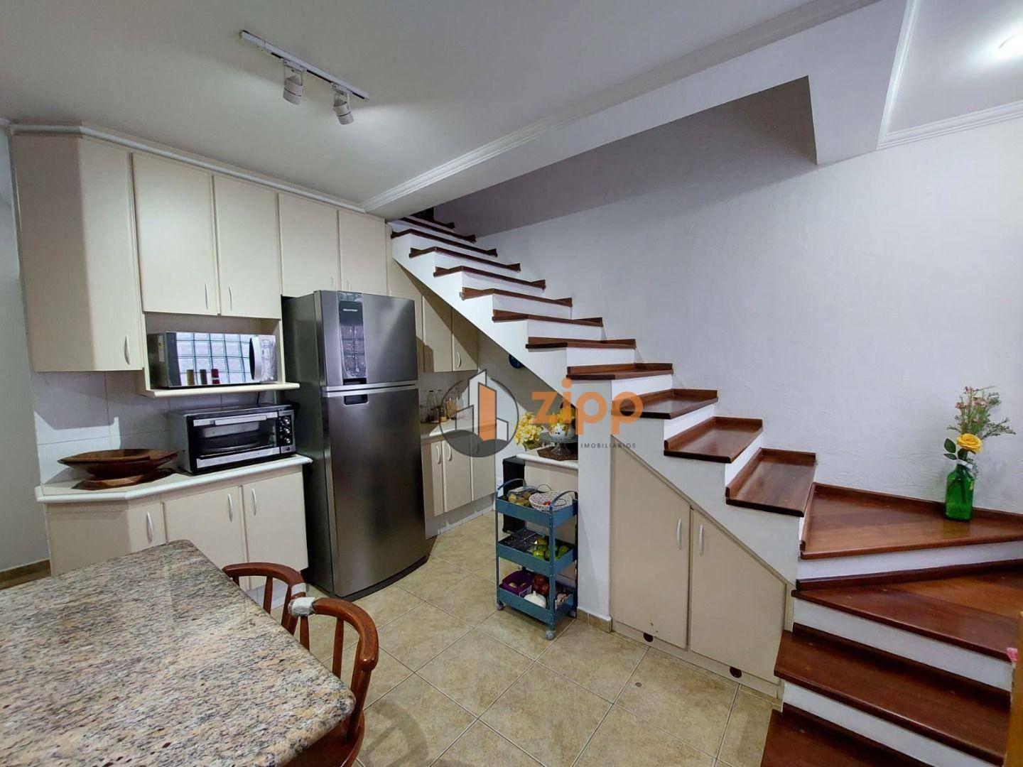 Sobrado à venda com 3 quartos, 282m² - Foto 11