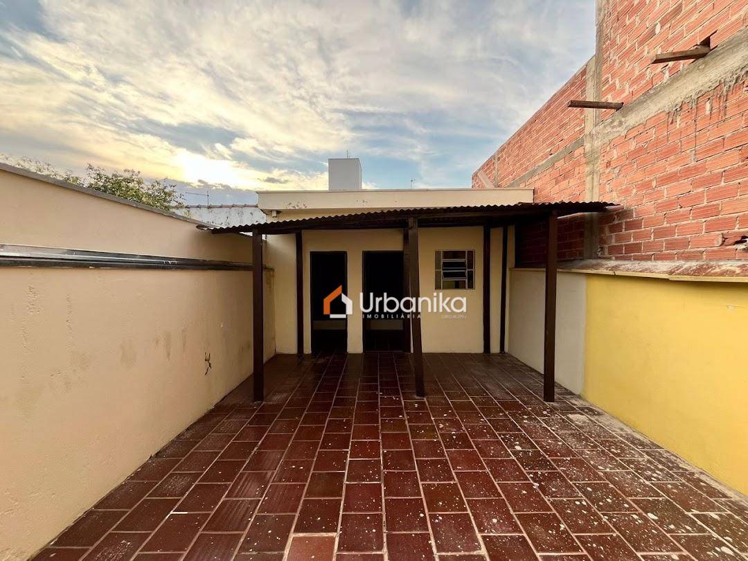 Casa, 2 quartos, 101 m² - Foto 2