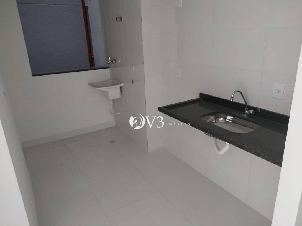 Apartamento à venda com 2 quartos, 42m² - Foto 1