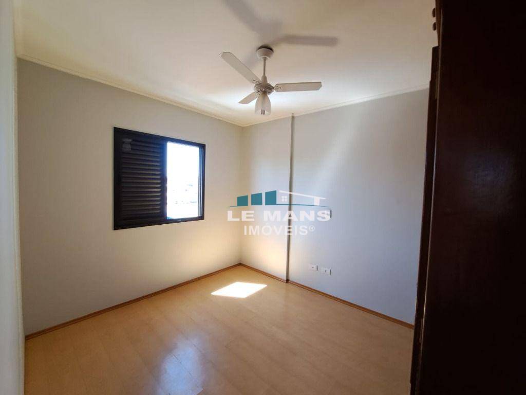 Apartamento à venda com 3 quartos, 75m² - Foto 14