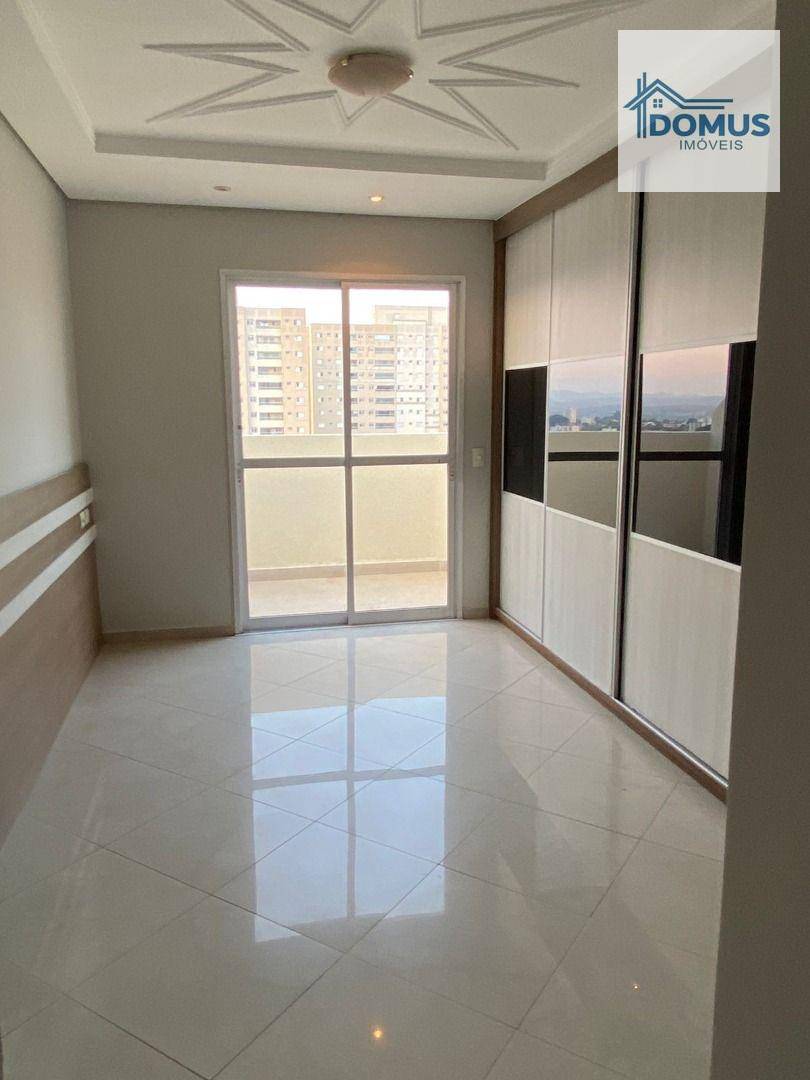 Apartamento para alugar com 3 quartos, 100m² - Foto 4