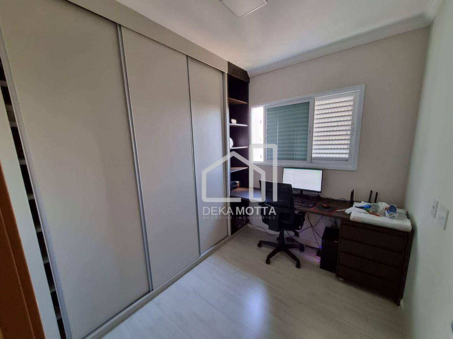 Apartamento à venda com 3 quartos, 78m² - Foto 1