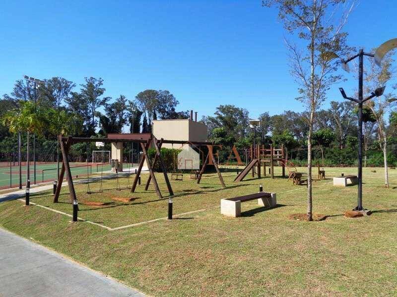 Casa de Condomínio à venda com 3 quartos, 228m² - Foto 50