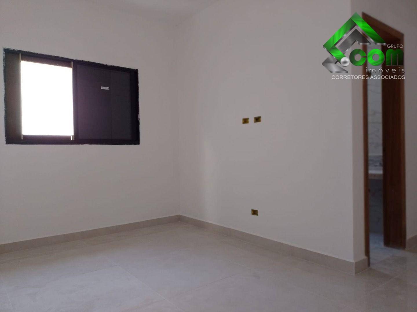 Casa à venda com 3 quartos, 93m² - Foto 11