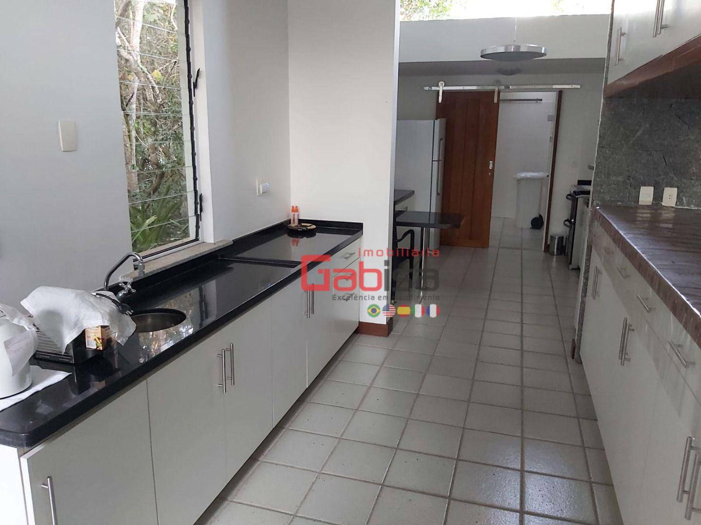 Casa de Condomínio à venda com 3 quartos, 340m² - Foto 14