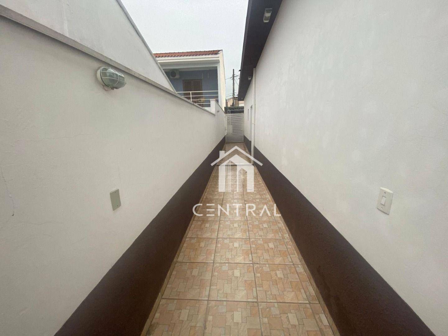 Casa de Condomínio para alugar com 3 quartos, 180m² - Foto 5