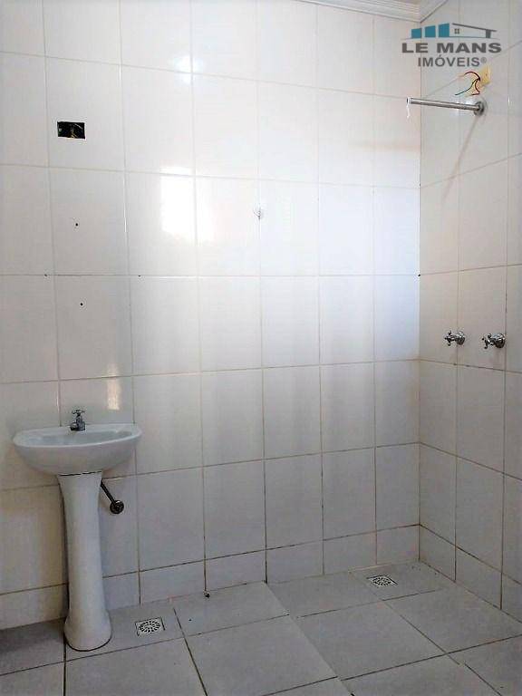 Casa à venda com 2 quartos, 99m² - Foto 12