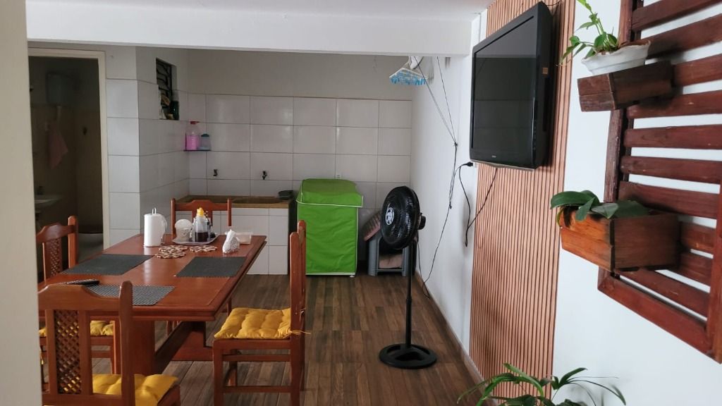 Casa à venda com 3 quartos, 300m² - Foto 6