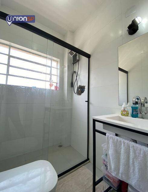 Apartamento à venda com 2 quartos, 77m² - Foto 12