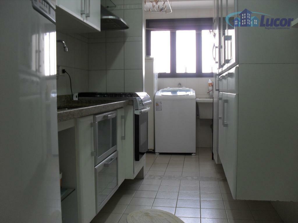 Apartamento à venda com 3 quartos, 74m² - Foto 10