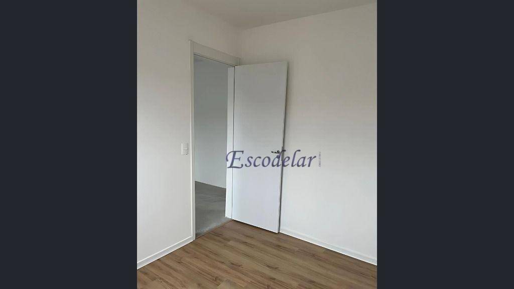 Apartamento à venda com 2 quartos, 42m² - Foto 13