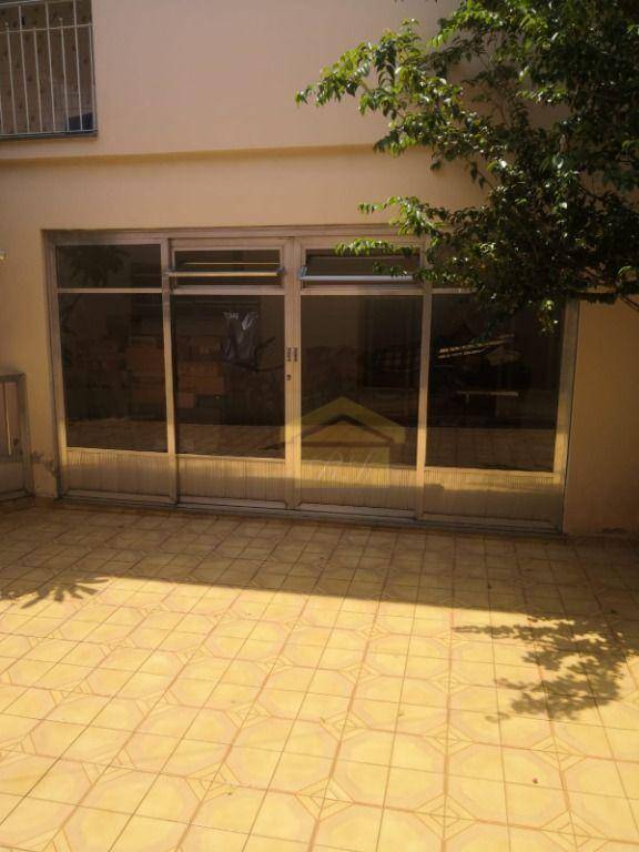 Sobrado à venda com 4 quartos, 408m² - Foto 32